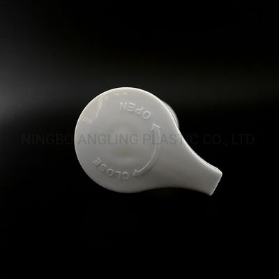 28/410 Plastic Water Proof Treatment Pump Lotion Dispenser Sprayer Foam Pump in White
