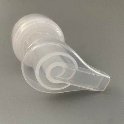 Plastic Foam Pump for Body Cleaning Hand Cleaning Soap with Left Right Locked White